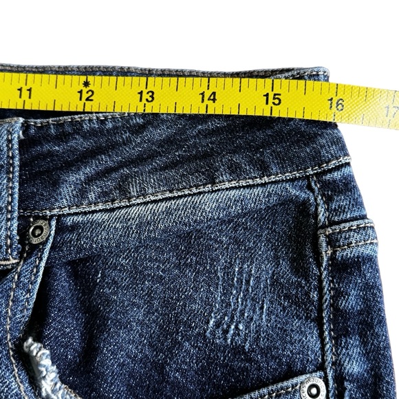 Maurice’s High Rise Wm’s Dark Wash Jeans Straight Leg Lt Distressing Sz 10L - Picture 6 of 13